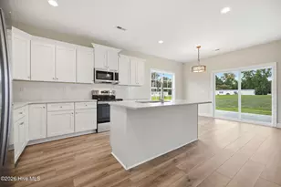 911 Albrittons Rd, Kinston, NC 28504 - Photo 10