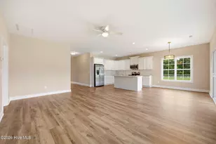 911 Albrittons Rd, Kinston, NC 28504 - Photo 12