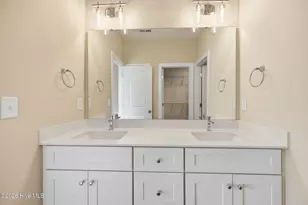 911 Albrittons Rd, Kinston, NC 28504 - Photo 28
