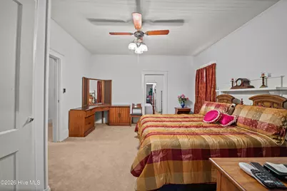 203 E Clinton Street, Roseboro, NC 28382 - Photo 10