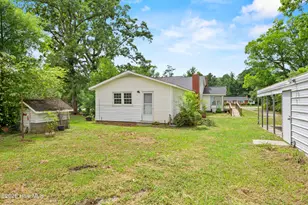 523 Hallsboro Rd S, Hallsboro, NC 28442 - Photo 28