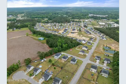78 E Scotchtown Street NW, Supply, NC 28462 - Photo 4
