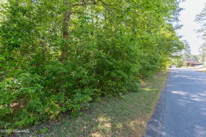 305 Kingswood Circle, Pinehurst, NC 28374 - Photo 2