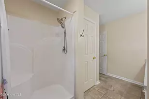 210 Monterey Cir, New Bern, NC 28562 - Photo 18