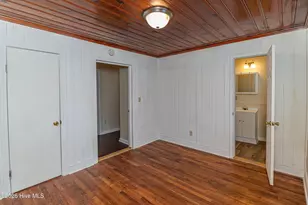 213 Oak St, Snow Hill, NC 28580 - Photo 2