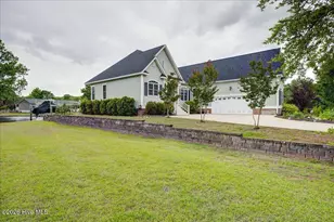 113 Bowline Rd, New Bern, NC 28562 - Photo 8