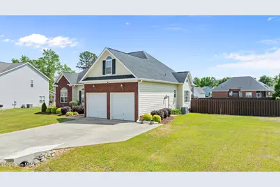 102 Davelin Place, Goldsboro, NC 27530 - Photo 2