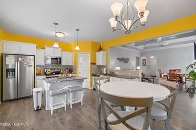 587 Meadowbrook Lane NW, Calabash, NC 28467 - Photo 6