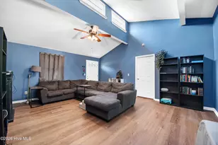 235 Sand Ridge Rd, Hubert, NC 28539 - Photo 8