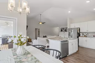 227 Independence Blvd, Newport, NC 28570 - Photo 8