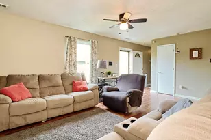 306 Drummer Kellum Rd, Jacksonville, NC 28546 - Photo 6