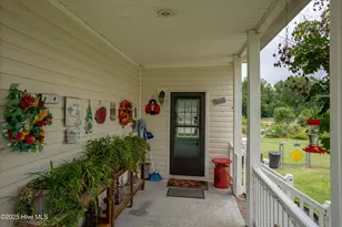 330 Boyd Ln, Cove City, NC 28523 - Photo 8