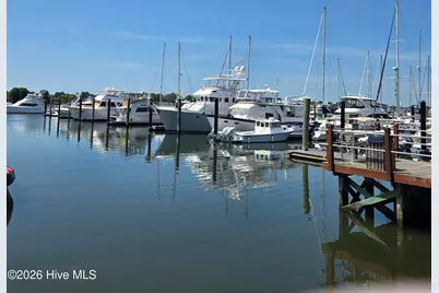 411 Nicks Way #Unit B, Southport, NC 28461 - Photo 36
