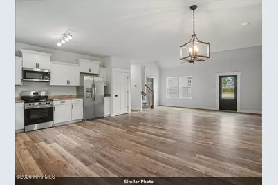 504 Saratoga Road, Sneads Ferry, NC 28460 - Photo 2