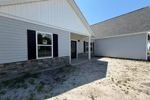 603 Pennywort Ct, Sneads Ferry, NC 28460 - Photo 2