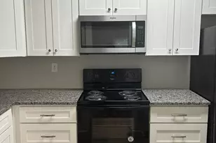 240 E New Hampshire Ave, Southern Pines, NC 28387 - Photo 12