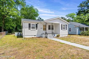 506 Charlotte St, Hamlet, NC 28345 - Photo 1