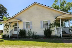 3941 Burnette Farm Rd, Tarboro, NC 27886 - Photo 2