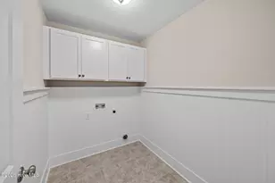 2712 Frances Ct, Grimesland, NC 27837 - Photo 18