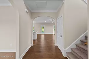 2712 Frances Ct, Grimesland, NC 27837 - Photo 4