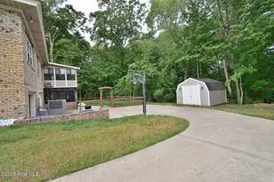 2900 Jason Dr, Rocky Mount, NC 27803 - Photo 2