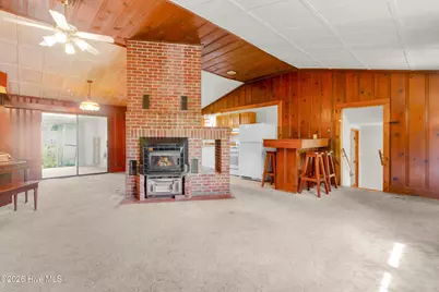 852 Chatham Street, Newport, NC 28570 - Photo 4