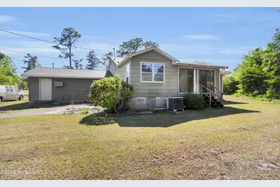 852 Chatham Street, Newport, NC 28570 - Photo 2