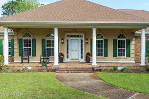 5610 Oak Bluff Ln, Wilmington, NC 28409 - Photo 2