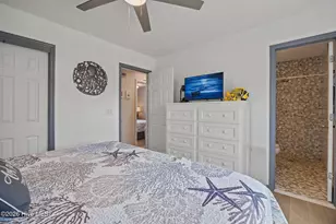111 NW 10th St, Oak Island, NC 28465 - Photo 32