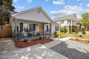 111 NW 10th St, Oak Island, NC 28465 - Photo 4