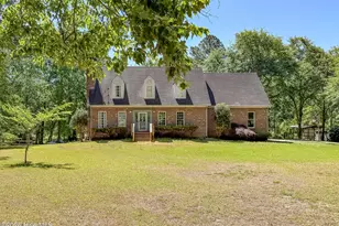 6375 Swanns Station Rd, Sanford, NC 27332 - Photo 4