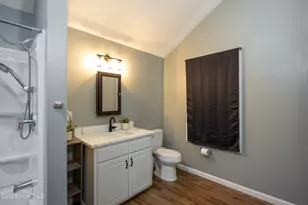 122 W Pine Forest Rd, Mount Olive, NC 28365 - Photo 24