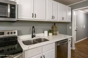 122 W Pine Forest Rd, Mount Olive, NC 28365 - Photo 10