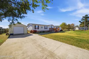 118 Wesley Rd, Shiloh, NC 27974 - Photo 2