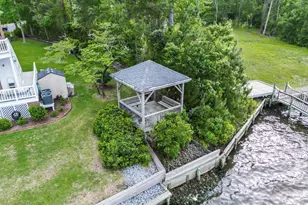 419 Riverside Ln, Stella, NC 28582 - Photo 32