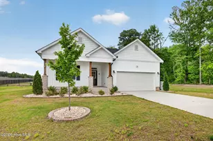 131 Misty Morning Dr, Smithfield, NC 27577 - Photo 4