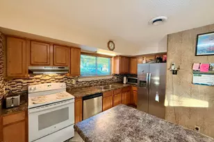 512 S Pine Cone Ln, Jacksonville, NC 28546 - Photo 6