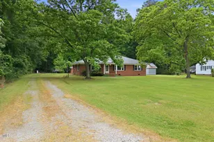 1050 Springfield Rd, Rocky Mount, NC 27801 - Photo 8
