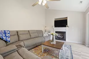 310 Combine Ct, Richlands, NC 28574 - Photo 4