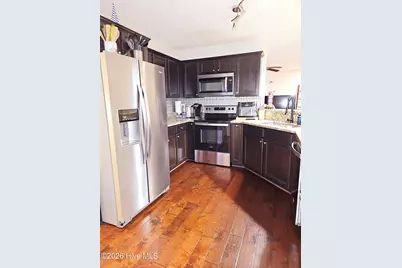 300 Croatan Woods Drive, New Bern, NC 28562 - Photo 10