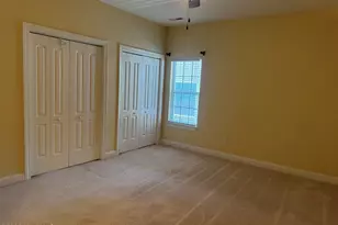 2060 Cambria Dr, Greenville, NC 27834 - Photo 8