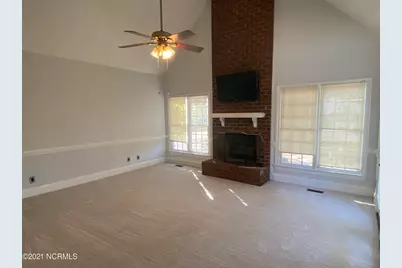 2302 Stirrup Court, Greenville, NC 27858 - Photo 2