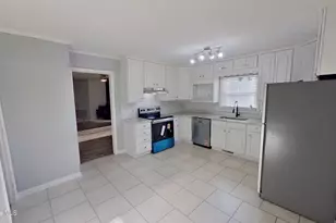 639 N College Rd, Wilmington, NC 28405 - Photo 6