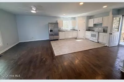 309 Country Club Lane, Newport, NC 28570 - Photo 6