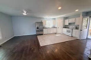 309 Country Club Ln, Newport, NC 28570 - Photo 6