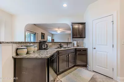 713 Oleander Street, Jacksonville, NC 28540 - Photo 10