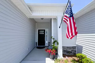 466 Pebble Shore Dr, Sneads Ferry, NC 28460 - Photo 4