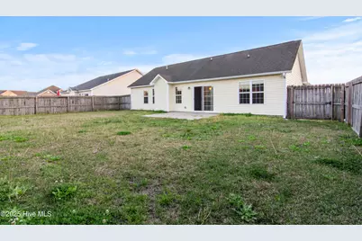 752 Radiant Drive, Jacksonville, NC 28546 - Photo 20