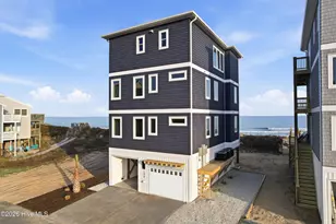 740 Dune Ridge Ct, Surf City, NC 28445 - Photo 2
