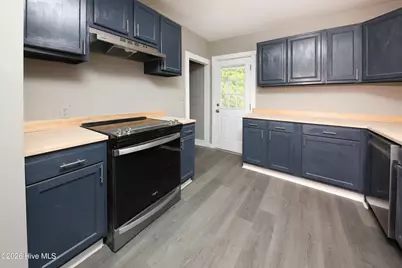301 Shepard Street, Elizabeth City, NC 27909 - Photo 4